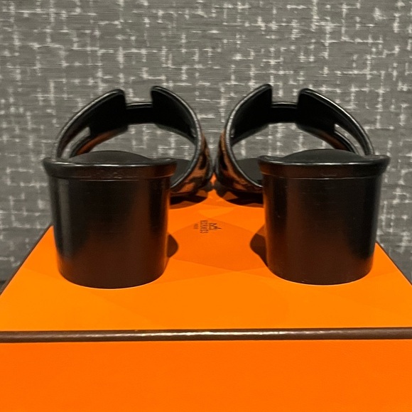 NIB Hermes Oasis Sandals Heels Leopard Print Pony Hair 38 - Picture 10 of 15